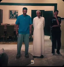 تقدم خطوة إذا قد سرقت فلوس من ابوك😂😂 ##fyp #الشعب_الصيني_ماله_حل😂😂 