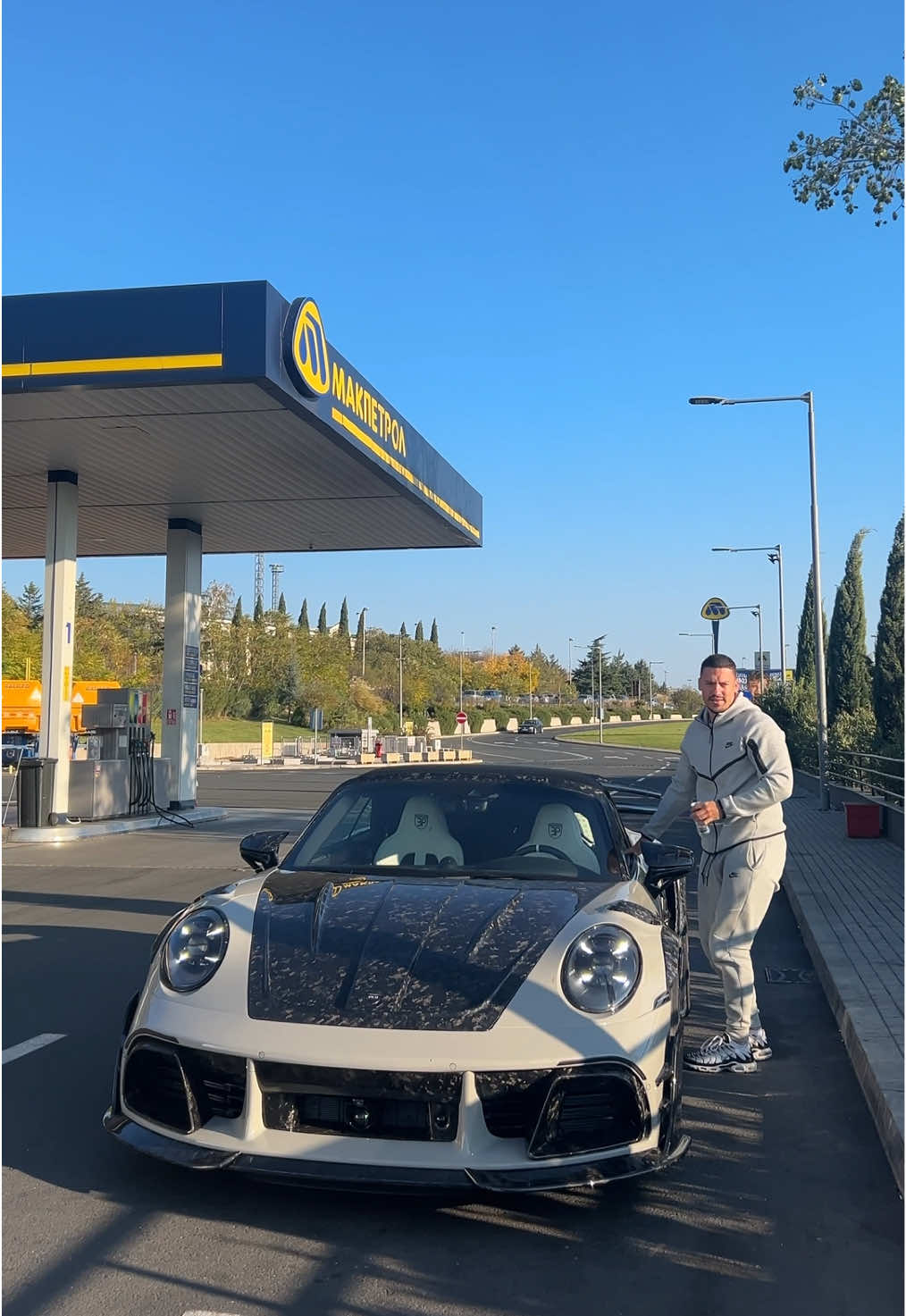 To je to @bakaprase’s mansory P9LME Evo turbo s #porsche911mansory #mansoryp9lmevo900cabrio #bakaprase #mansory 