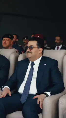 والله يا أبو مصطفى، الناس تحچي بيك بكل خير، تعبت وسهرت حتى عمرت، وكل شارع صار بيه خير. من تجي المشاريع، نعرف إنو الحكومة تشتغل، مو بس حچي، فعل ينوّر، والإعمار بكل صوب يشتعل. حبيت الناس واشتغلت للبلد بضمير، وصوت الشعب وياك، لأن شاف بيك التدبير والتغيير. منك الفعل، ومن الناس الدعاء، وسمعة اسمك صارت رمز للعطاء والوفاء #العراق_اولا #محمد_شياع_السوداني #رئيس_الوزراء_محمد_شياع_السوداني #رئيس_الوزراء #الاعمار_والتنمية 