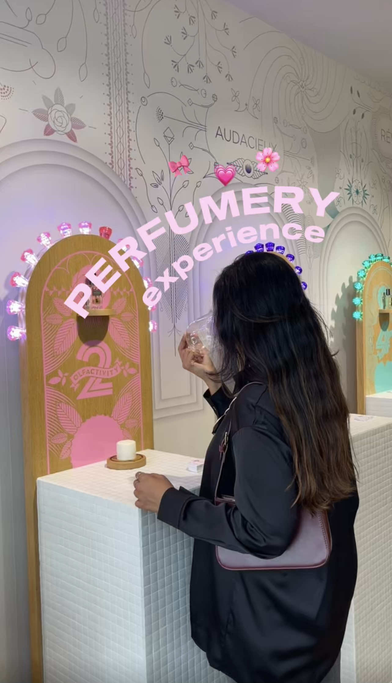 Super cool perfumery right next to champs elysees, a must visit if you're looking for a cool gift or just something for yourself 💗 — @OLFACTIVITY , 24 rue marbeuf, paris 8 #thingstodoinparis #parisgifts #activitiestodoinparis #parisianlife #exploreparis 