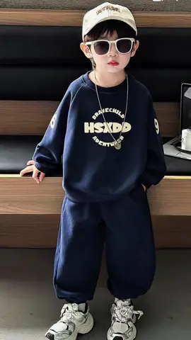 Set bộ nỉ trần bông cho cả bé trai và bé gái shop e về đủ size từ 18-47kg với 2 màu xanh than và ghi sáng dễ mặc dễ phối đồ cho các bé ạ#trending #xuhuong #viral #thoitrangtreem #quanaochobe 