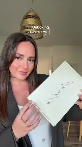 @Success by Lila thank you 💌🥹 produits présentés dans la vidéo : - collier butterfly  - bracelet butterfly  - boucles d’oreilles baby butterfly  #successbylila #successjewelry #jewelry #butterfly #jewelrytiktok produits offerts*