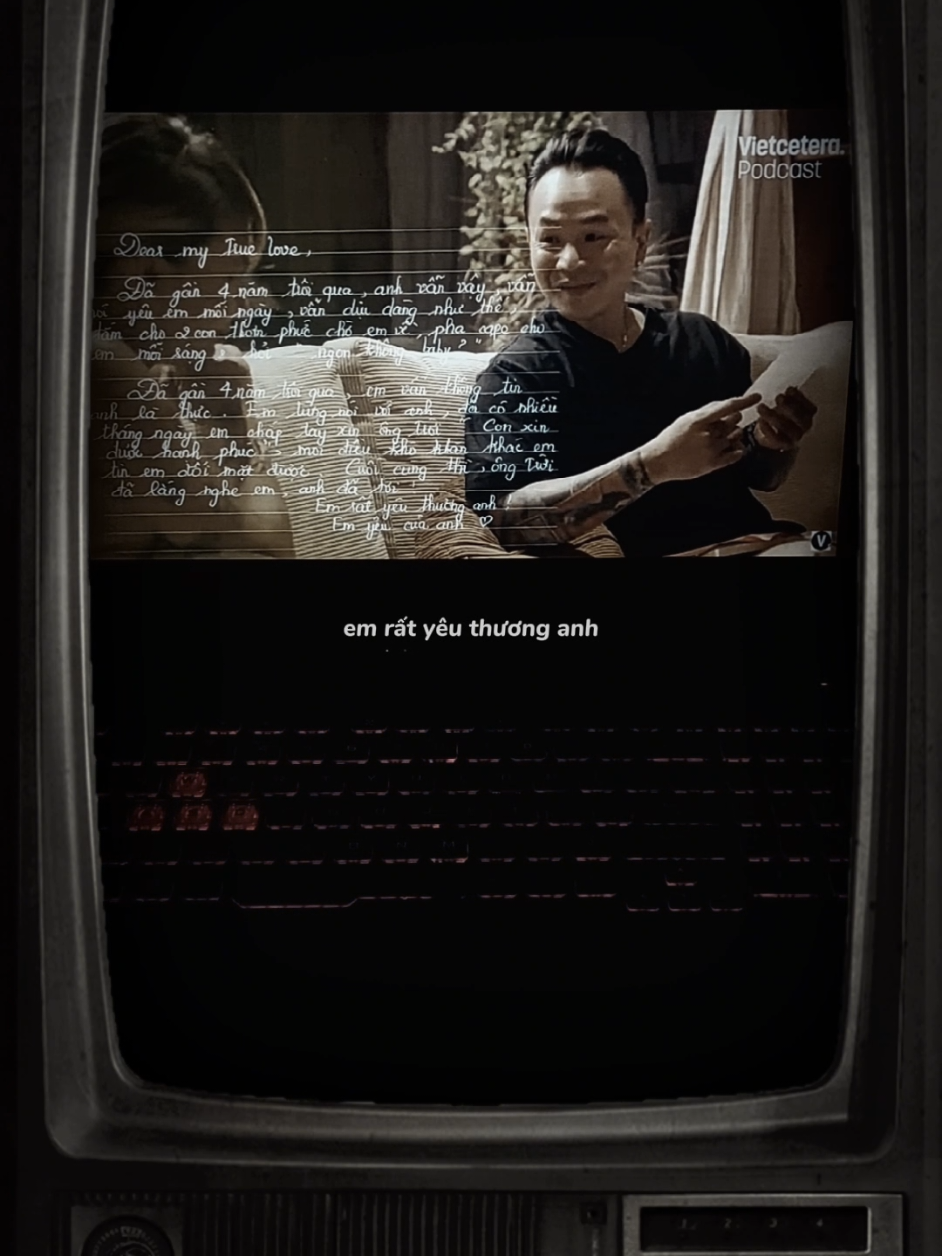 Rồi em sẽ gặp được thôi, một người chăm lo cho em từ những điều nhỏ nhặt nhất, ghi nhớ cả những lời nói bâng quơ của em. Rồi em sẽ gặp được thôi, một người có thể không đẹp trai quá mức, túi có thể không có nhiều tiền, có thể chẳng phải một người hoàn hảo nhưng sẽ cố gắng dành cho em tất cả những điều tốt nhất mà họ có được. Rồi em sẽ gặp được thôi, một người thoải mái viết về em trên mạng xã hội, chẳng ngại ngần post cả ảnh em lên, đặt ảnh đại diện là em mãi chẳng muốn thay đổi, story luôn là những vẻ mặt đáng yêu nhất của em. Rồi em sẽ gặp được thôi, một người vì em mà trở nên trưởng thành, yêu thương em, chở che bao bọc, nuông chiều em nếu điều đó có thể, nhẫn nhịn em dẫu em có bướng bỉnh quá đà và không bỏ rơi em một mình sau những cuộc cãi vả. Rồi em sẽ gặp được thôi, một người yêu em từ những điều xấu nhất đến những điều đẹp nhất, yêu cả tính tình không tốt của em.  một người bù đắp cho em những tổn thương trong quá khứ, bảo vệ em và yêu em hết những ngày tháng sau này. Và rồi em sẽ gặp được thôi.. #sweetie_1901 #thoaihay #tamtrang #xuhuong #viral 
