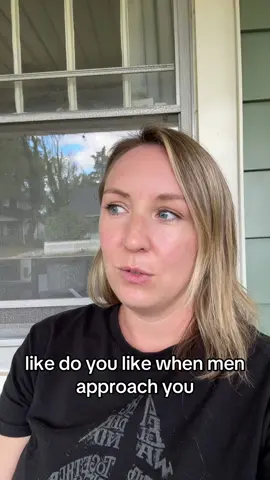 Women…how can men show they are interested in you in a way that feels great to you? #dating #datingadvice #datingadviceformen 