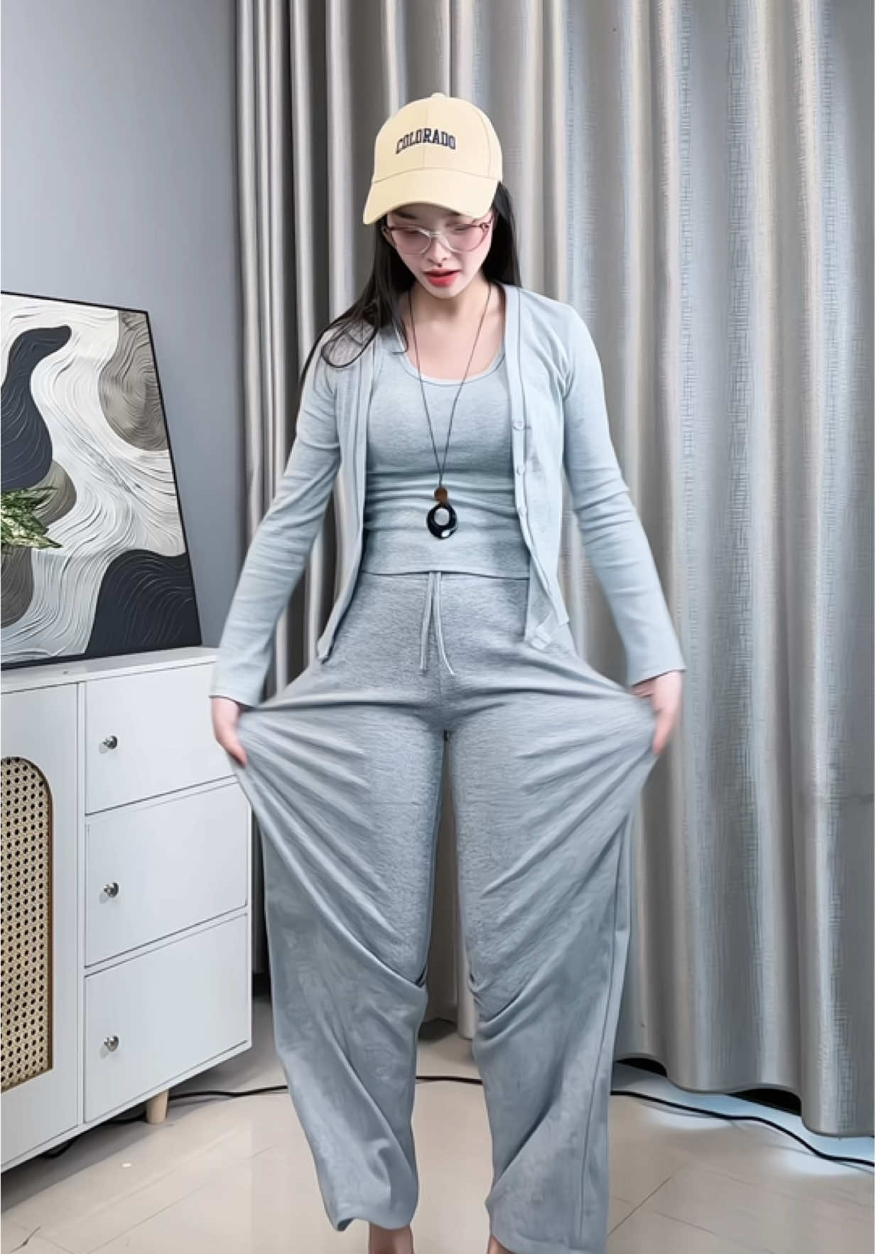 Quần len mềm mịn xịn xò ce ơi #hiennguyen666666 #thoitrangnu #quanongsuong #quandainu #xuhuong 