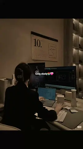 Halkan usocdan dhaweynee😟 📚❤️‍🩹#studyyy#student#foryoupage