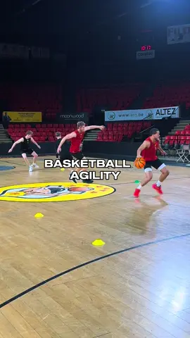 Get your 🏀 Warm Up E-BOOK! ⚠️ Just DM me word “E-BOOK” and I will send the link for you! ⚠️ Good luck & see you soon!🤝🏻 #strengthandconditioning #basketballtraining #basketball #agilitytraining #xcyzba 