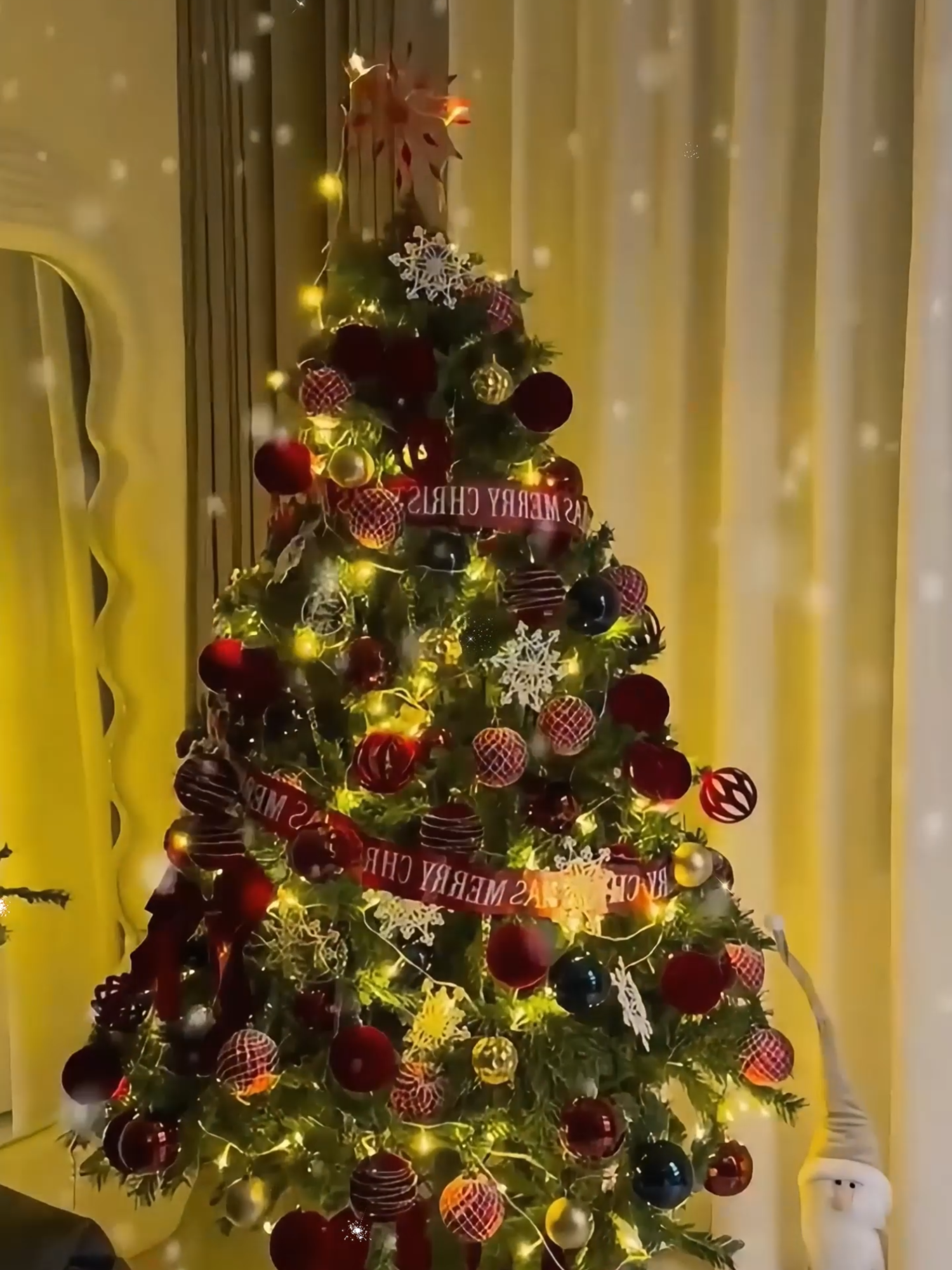 Grabe sa halagang 700 plus lang my christmas tree set up kana! Napaka sulit na nito #christmastree #christmastreeset #christmasdecor #christmas