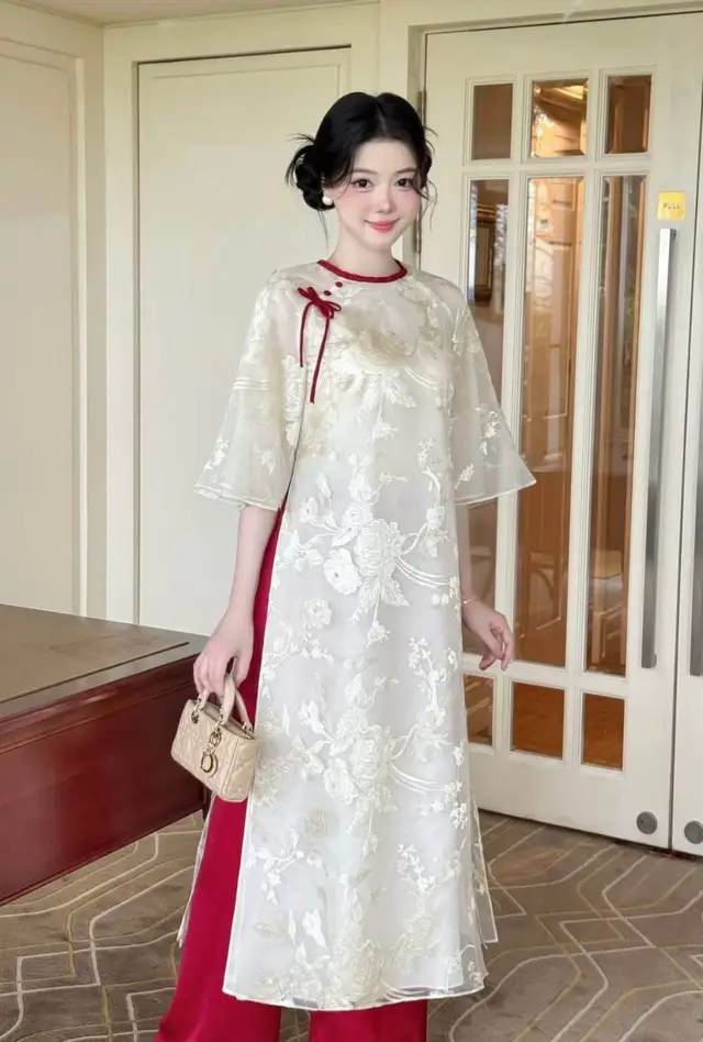 Lương 5 trẹo nhưng tết phải mặc giống lương 50 trẹo nhé các nàng #TikTokAwardsVN #aodaitet #aodaihottrend2026 #aodaitet2026 #aodaigiahan 