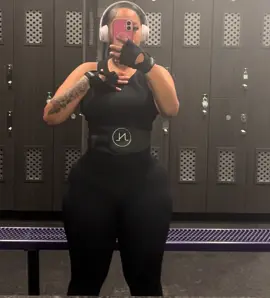 Early morning workouts.. birthday body loading !! 