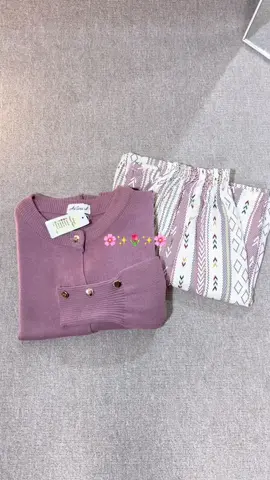 🫶🏻🫶🏻🫶🏻#simpleoutfit #outfits #outfitinspo #OOTD #outfitmurah 