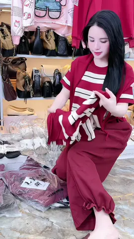 Set 3 Món Quần Boom Kaki QC Mix Áo Và Khăn Năng Động #set3mon #setxinh #thoitrangnu #xuhuong 