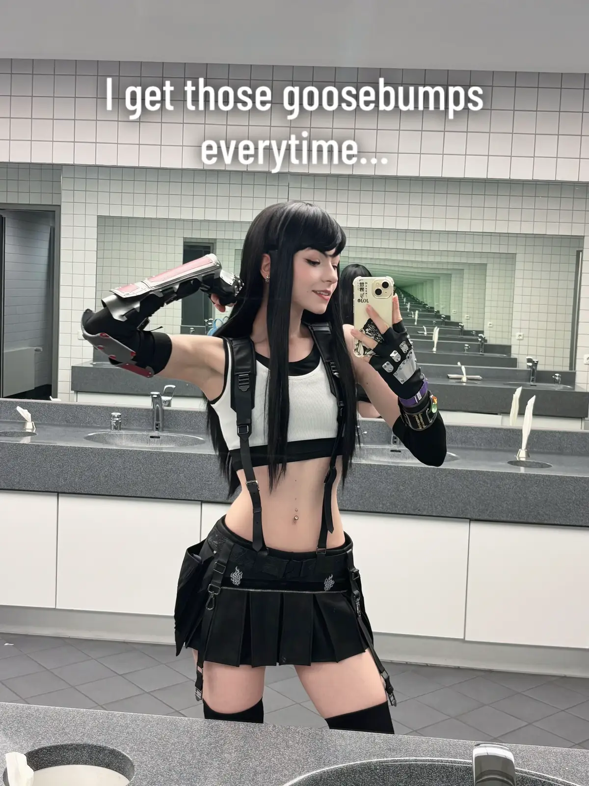 you can’t tell me that’s not a perfect 1 #tifalockhart #finalfantasy7 #ff7 #splits #ballerina #713 #fyp #tifalockhartcosplay #finalfantasycosplay #foryou #germany 