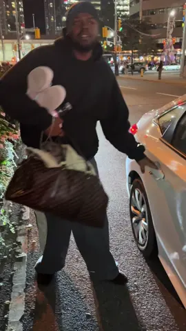 #nightlife #justleeky #streetwear #toronto 