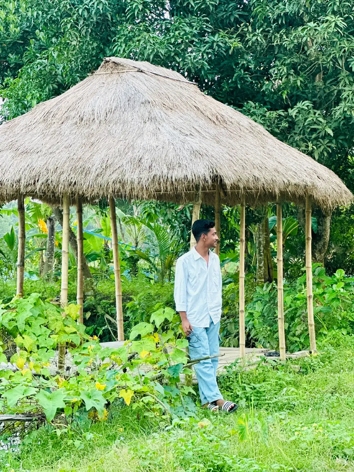 🥹🕊️ .. .. .. .. .. .. .. .. #outfit_cowok_berwarna  #outfit_cowok_berwarna  #outfit_cowok_berwarna  #outfit_cowok_berwarna  #outfit_cowok_berwarna 