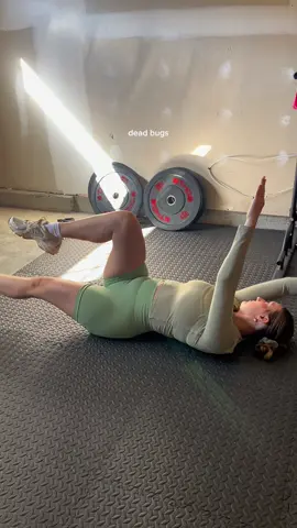 Prioritizing pelvic floor exercises and core strength as I get back into more movement since birth. These have been some of my go to exercises🫶🏼 #pelvicfloorexercises #postpartumjourney #postpartumbody #momworkout #athomeworkout 