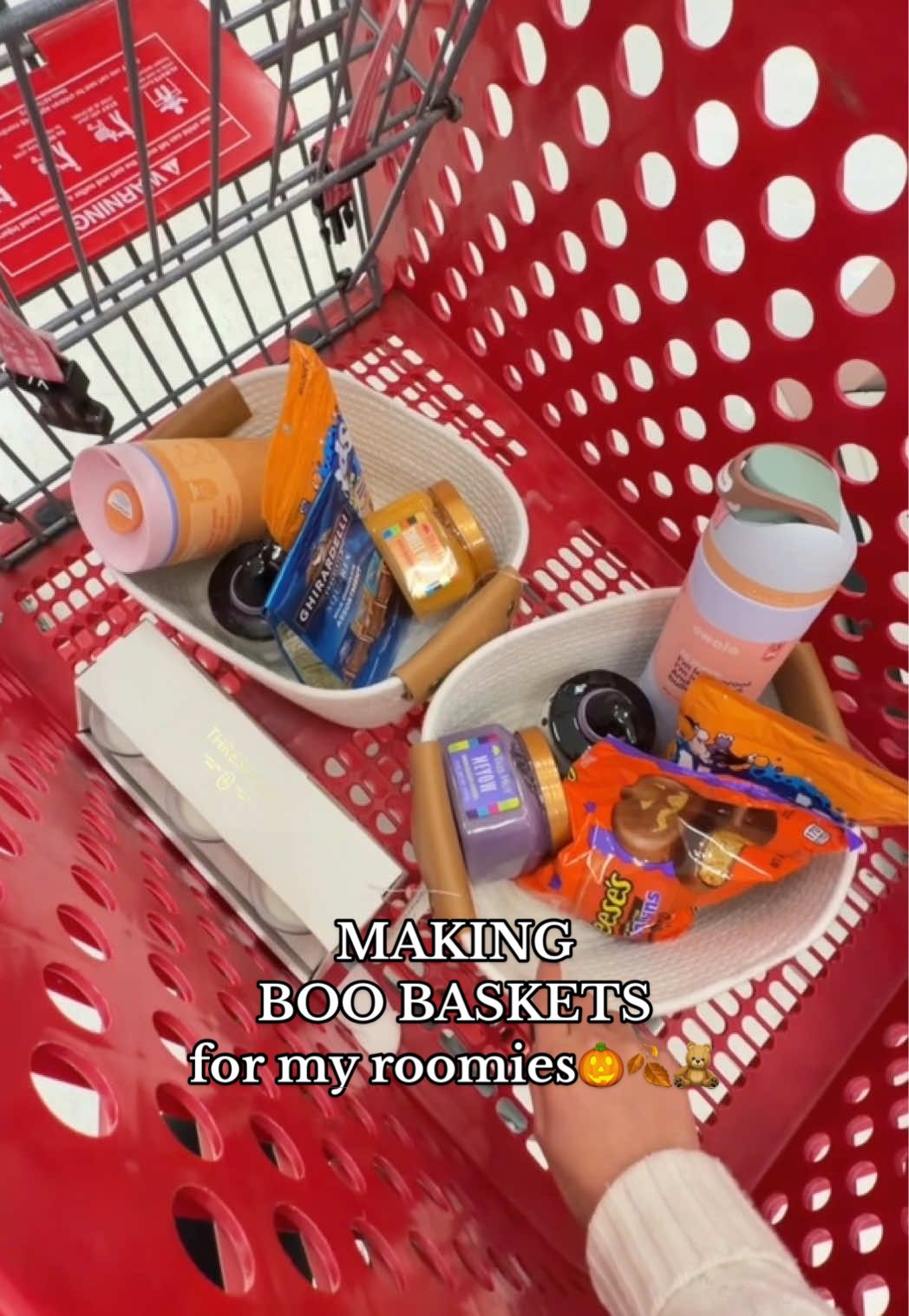 the tradition continues✨🤎 #boobasket #fall #shopwithmeattarget #boobasketideas @Tree Hut @Owala 