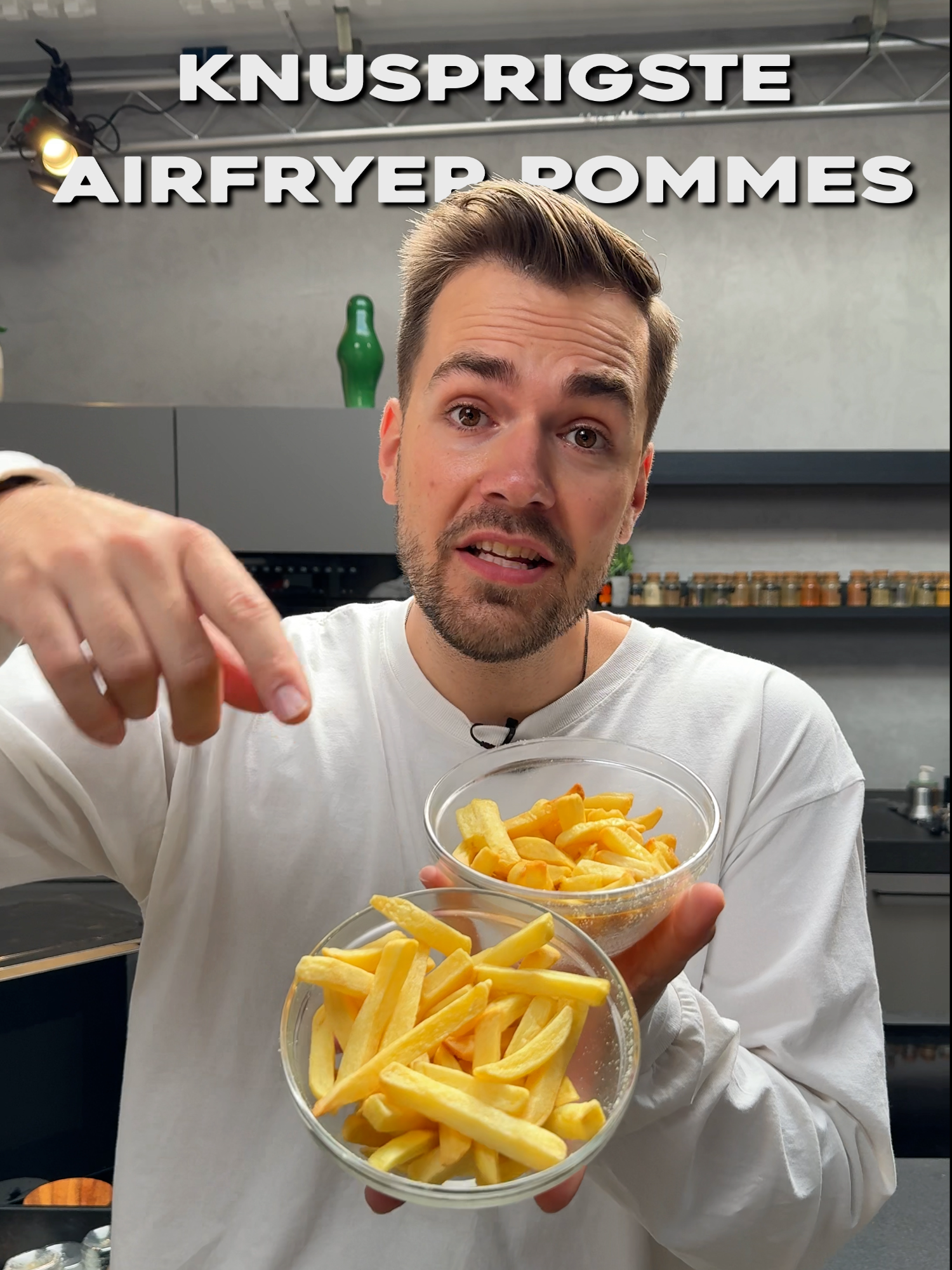 Die knusprigsten Airfryer Pommes 🍟🤯 #pommes #rezeptefürjedentag #schnellerezepte #einfacherezepte #Recipe