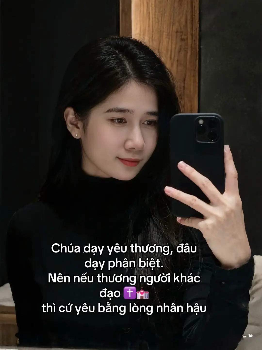 Đôi khi Chúa không cho hai người cùng niềm tin, vì Ngài muốn dạy họ biết yêu vượt qua khác biệt.” 🌸✝️💒#nguoiconggiao🙆❤✝xu #nguoiconggiao🙆❤ #conggiao #honnhankhacdao #nguoiconggiao 