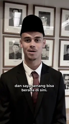 Hanya bisa mengucapkan terimakasih karna sudah memilih 🇮🇩 walaupun banyak sekali ujian yang datang menghadangmu Hujatan demi hujatan datang kepadamu silih berganti 🥹 aku harap kamu tetap menjadi mees yang kuat & tangguh dalam menghadapi segala ujianmu. yakinlah bahwa setelah banyak hal buruk yang kamu hadapi akan ada hal baik menantimu . we proud of you mees #meeshilgers #hilgerstombeng #foryoupage #fyppppppppppppppppppppppppppppppppppppp  #CapCut 