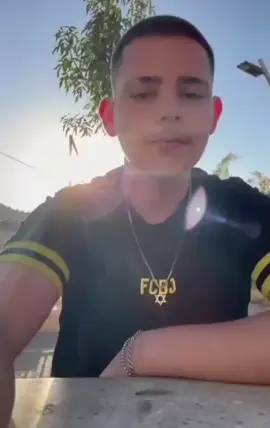 התלבטתי הרבה אם להעלות לכם את הקטע הזה ולבסוף הוחלט לחשוף אותו בפניכם.  בכל אופן, לא קשה לפרגן בלייק ועוקב אז תתחילו להריץ!😝💪 #לייק #מקורי #טייק256 #ראפ #פוריו 
