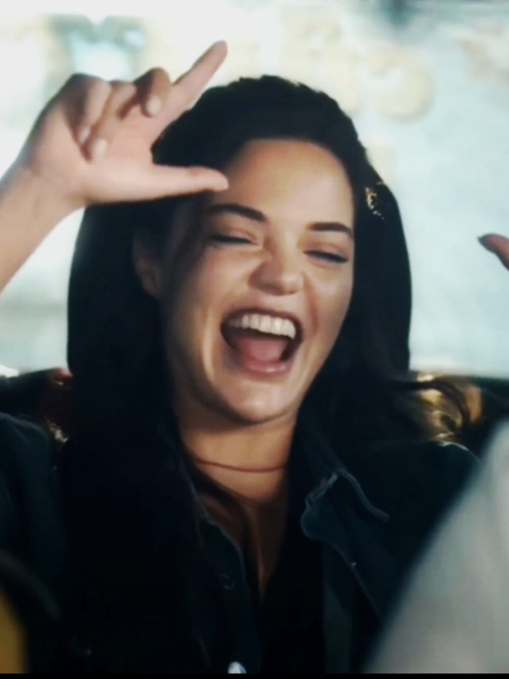 birbirlerinden farklılar ben sadece özlüyom #hilalaltınbilek #şahanehayatım #sahtekarlar #şebnemgümüşcü #asya 