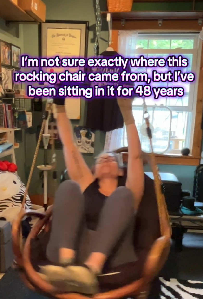 Replying to @ShelliSitsWeirdly continuing the tradition of sitting weirdly #crafty #swing #sensoryseeker 