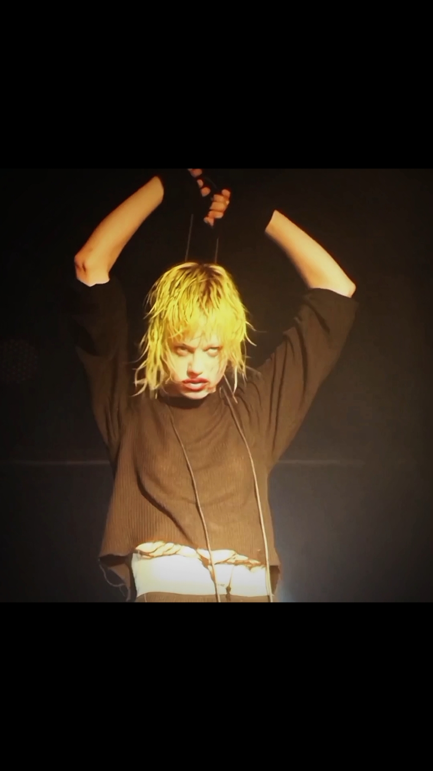 I really don't like it when my edits are used and I'm not credited. I can clearly see moments from my videos, but I remain silent. I just don't want to seem rude :( It feels like everyone is taking advantage of my weakness. It's makes me uncomfortable. sorry, love you💙 | #EdithFrances #CrystalCastles #CC #EdithFrancesEdit #CrystalCastlesEdit #fyp #Edit 