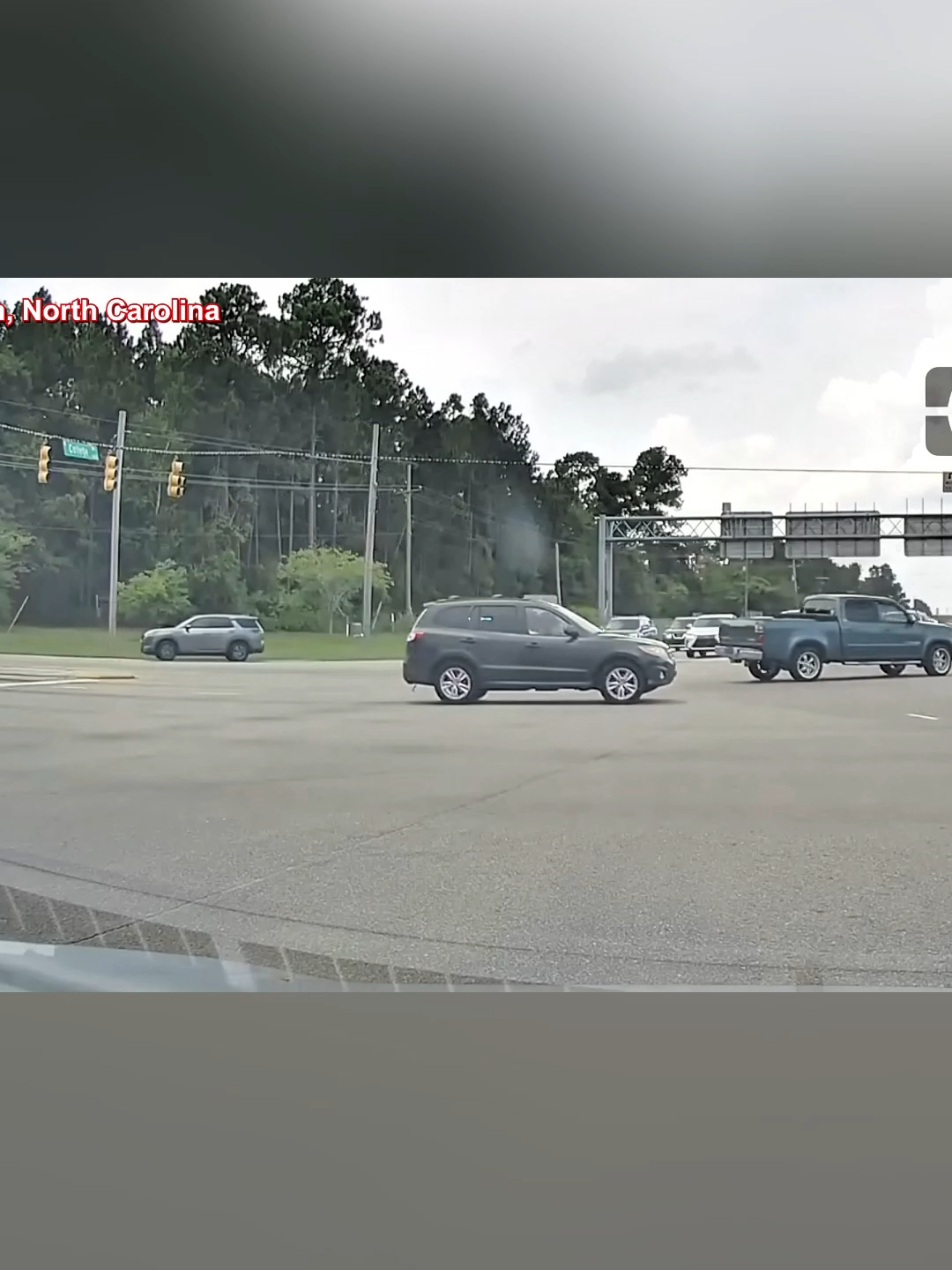 #dashcams #dashcamcrash #dashcamera #roadrage #dashcam #insurance #baddriver #dashcamlessons #insurancetiktok