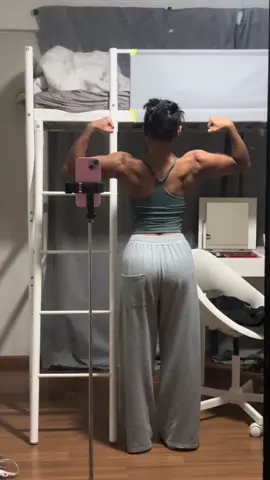 I still got a long way to go, this is just the beginning. ❤️ (i still need to get a better lighting)  #fypシ゚viral #GymTok #gymrat #sgtiktok #fy 