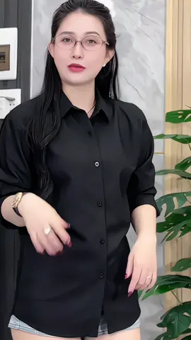 Áo sơ mi nam màu trơn chất vải lụa thái co giản thấm hút tốt. Form body#aosominam #sominamcaocap #sominamdaitay #thoitrang #xuhuong 