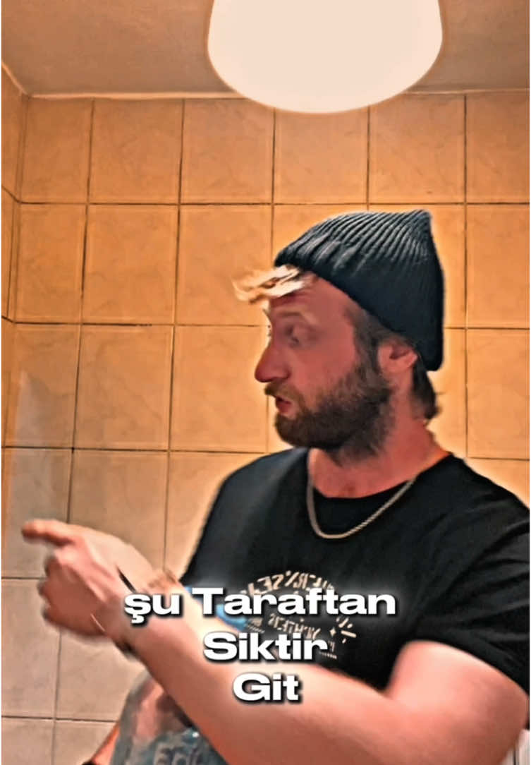 Beni işimden gücümden etme amk çay demliyom 