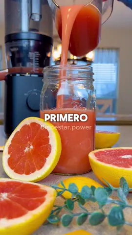 Estos son los 3 mejores jugos que te ayudarán a bajar de peso de manera saludable #jugossaludables #batidos #jugos #comidasaludable #bajardepeso 