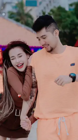 #CapCut Vì thương anh sẽ chờ,vì thương anh sẽ chấp nhận hết tất cả.Anh không hy vọng nhiều,cũng chẳng mong những thứ tốt đẹp sẽ đến với anh. Anh chỉ mong sau này khi tất cả đi qua ,bão lòng trong em không còn.Thì xin em đừng quên phía sau em vẫn còn có anh..! #xuhuongtiktok  #ngan98  #luongbangquang  #huylangtu1303 