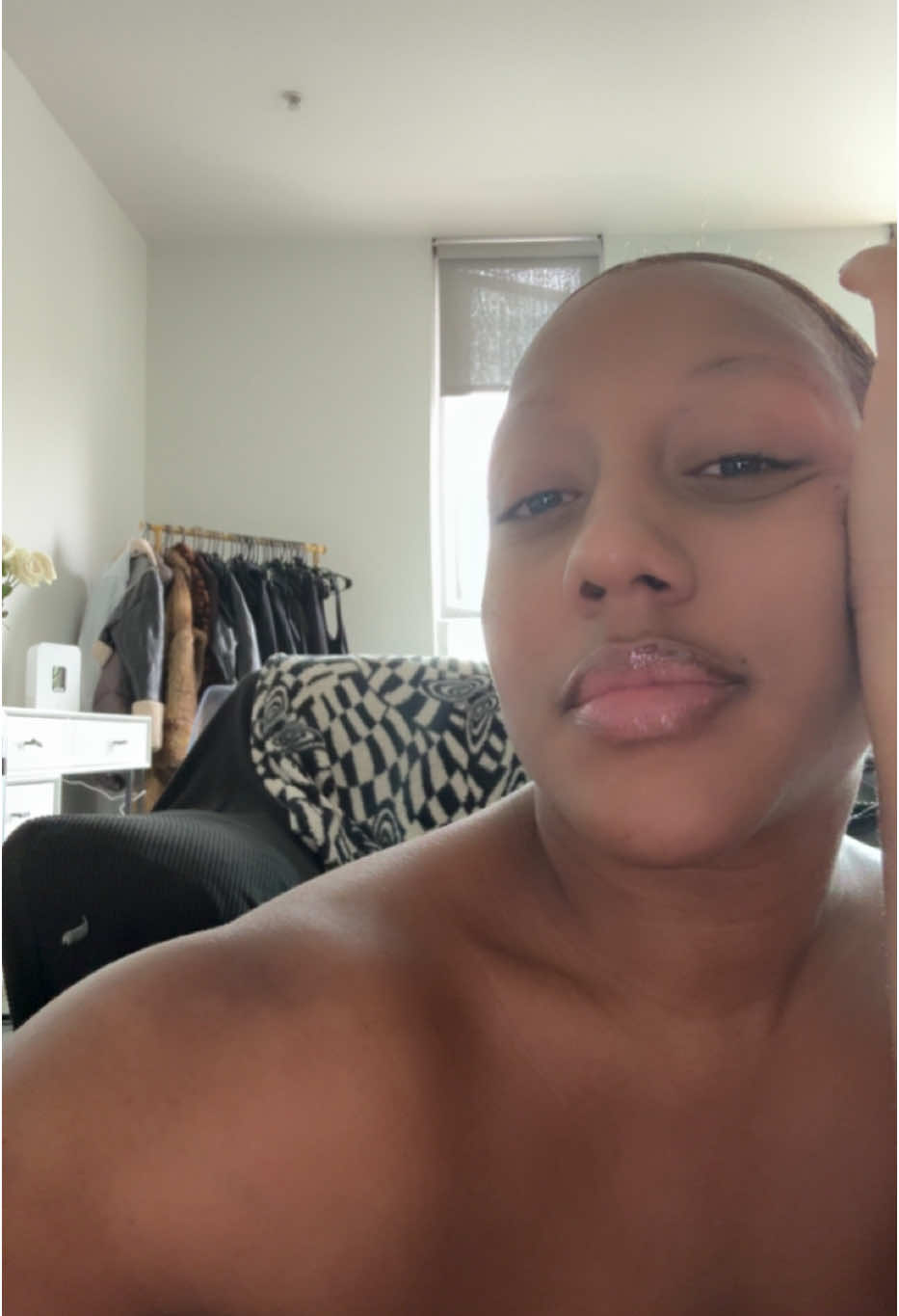 Im ugly let’s talk about it. Thankyou for being so candid and honest on your platform! I hope this offers you healing in some way @NYÉRRADAGODDESS #ugly#blackwomen#phenotype #trauma 