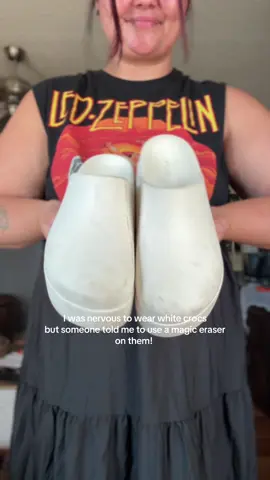 they were so dirty 🤧#crocs #dylanclogs #clogs #platformshoes #platforms 