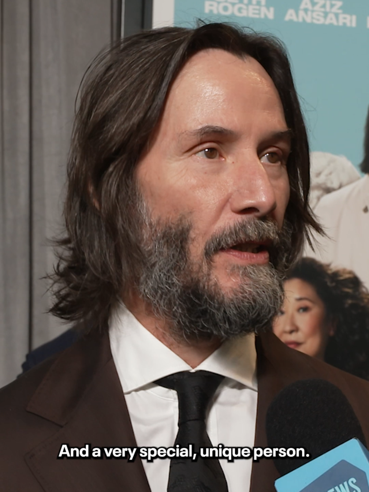 Keanu Reeves remembers the late Diane Keaton and shares insight into her special bond with Jack Nicholson.