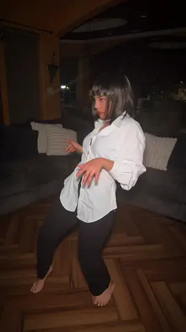 Warming up my dance moves for Halloween 👻 #miawallace #halloweencostume #fyp #pulpfiction #october 