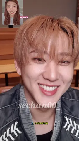251010 my first fancall with changbin🐷🐰🧡 i love his aegyo voice when he lied hahaha #fyp #kpopfyp #skz #straykids #stay #changbin #videocall #fancall #チャンビン #ヨントン