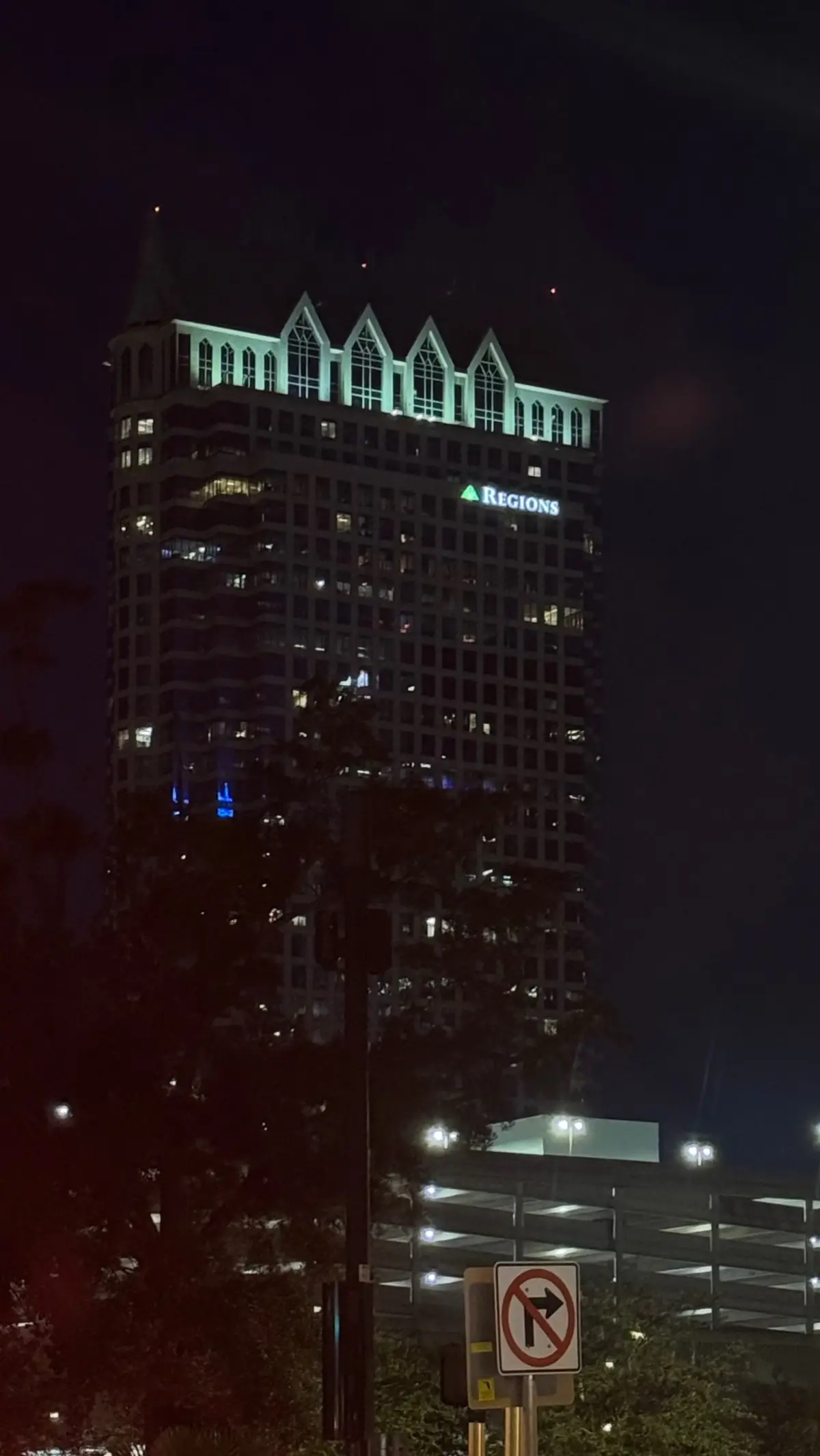 what is on the top floor of the regions building?