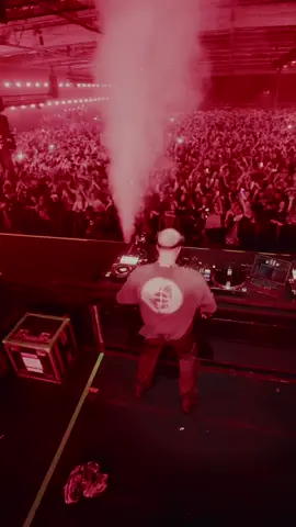 London knows how to party. 🎯 #djsnake #electronicmusic #onstage #drumsheds 