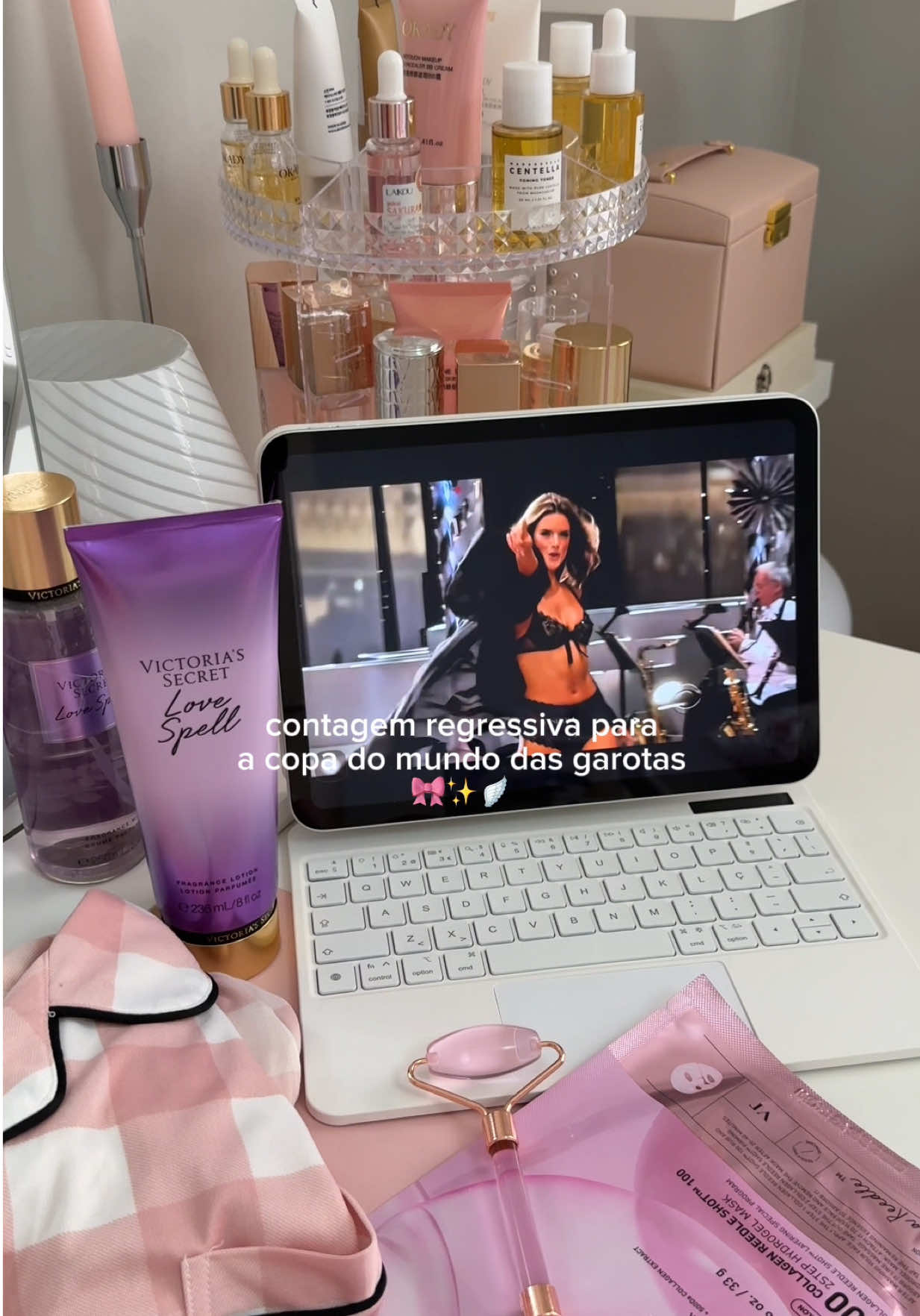 amanhã princesas 🎀🥹 (dia 15) ansiosas? pq eu sim! ID: WEY5IT-MPNH . . . . . #MeusFavsDoMercadoLivre  #MercadoLivre @Mercado Livre #victoriassecretfashionshow #victoriassecretangel #adrianalima girly things, desfile da Victoria’s Secret, VsFashionShow2025 