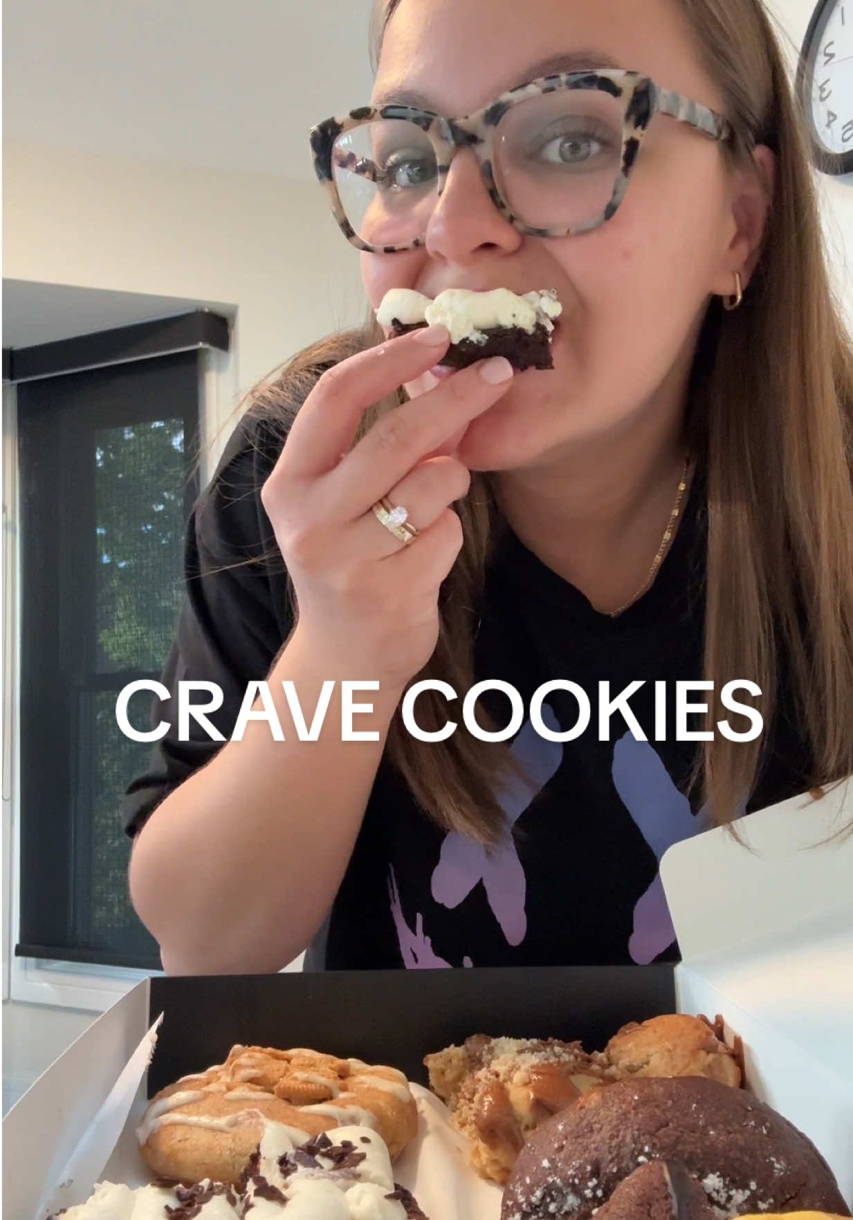 Every single cookie was amazing. It’s too hard to pick a favorite but if I realllyyy had to - I’d choose the french silk cookie. It’s something magical. Make sure to grab yours before they change to their next set of flavors on Oct 16! 8 locations all throughout the Chicagoland area! #fyp #chicagofoodie #letseat #dessert #cravecookies 