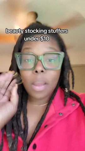 this viral mascara is the perfect stocking stuffer for beauty lovers #tiktokshop #viralproducts #stockingstuffer #mascara #beauty 