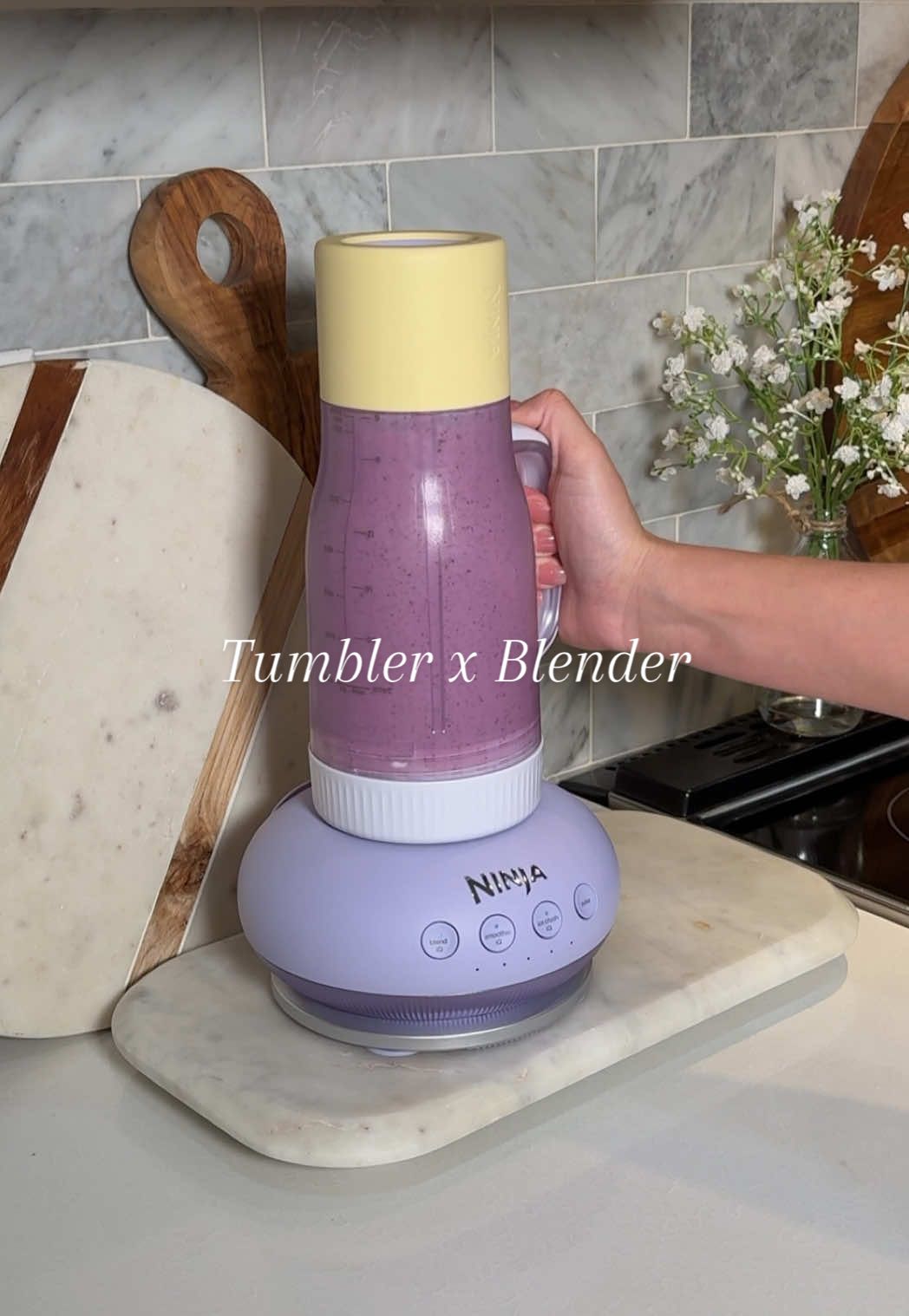 But can your tumbler do this ✨🍓😌🫐🍌 #NinjaPartner @Ninja Kitchen #NinjaBlendBoss