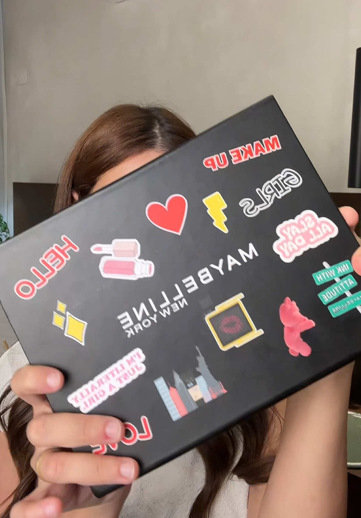 Full face of Maybelline. Heads up the cutest PR box!💗🎀 @Maybelline NY Egypt #maybelline #skyhighmaybelline #sunkissedblush #liftergloss 