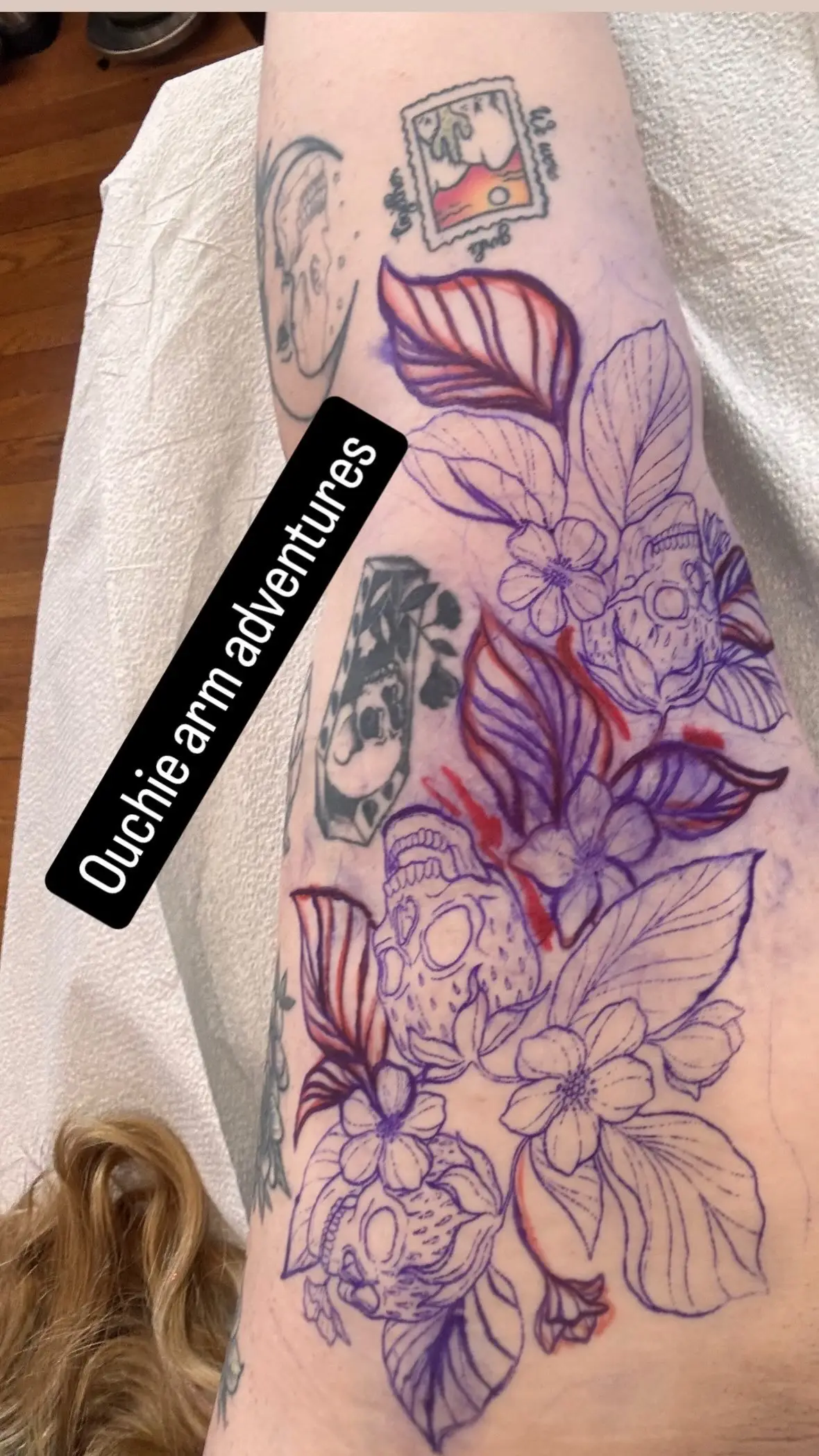 I need more art 😣🖤 #tattoos #moderncrafttattoo #arizona