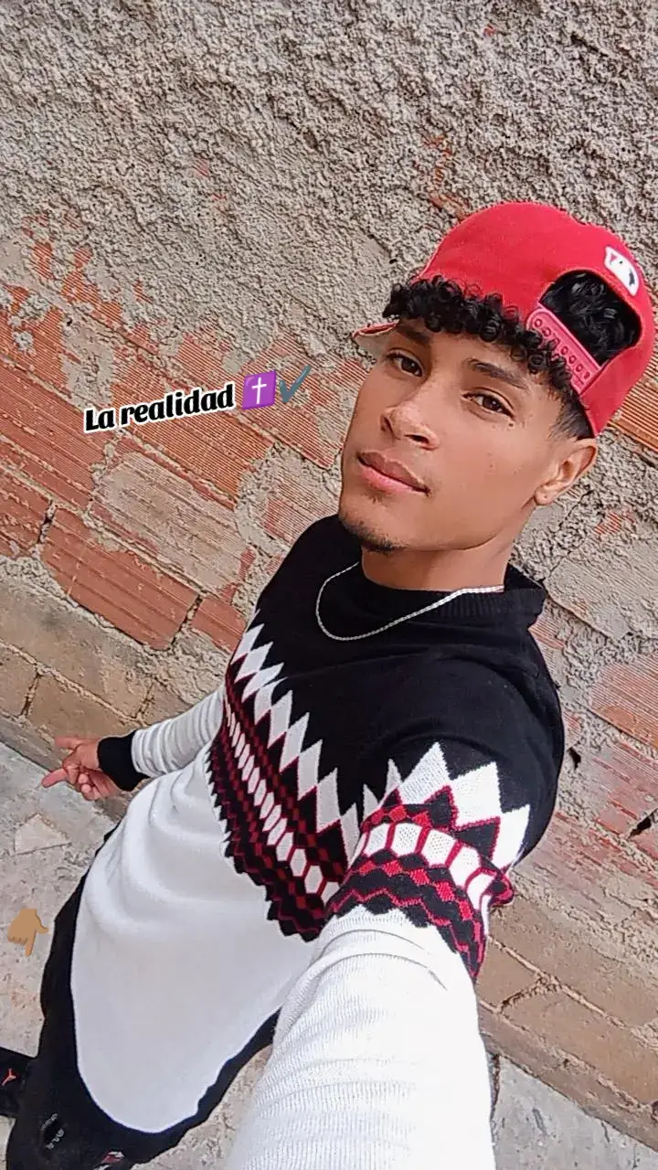 La Diferencia entre la escuela y la vida, es q en la escuela te mandan a estudiar la lección 📚 para q pase las pruebas 👀 y la vida te manda las pruebas 🥵💪🏽 y después aprendes la lección🍀✨😌..!#creatorsearchinsights 