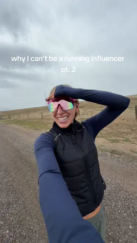 making new friends on the trail!! #coyote #Running #trailrun #colorado 