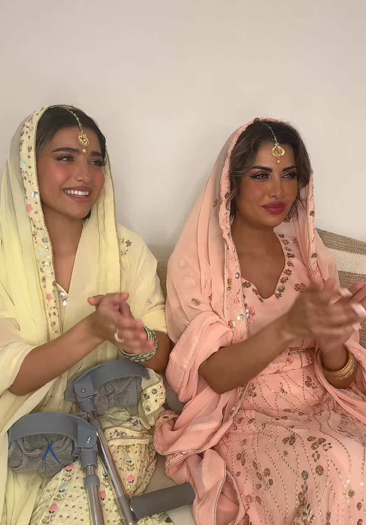 حرفيا ماما بكل مناسبه تبغانا  نحيي  الحفل 😂😂😂 #lifestyl #motherdaughter @Jeje_lavita 